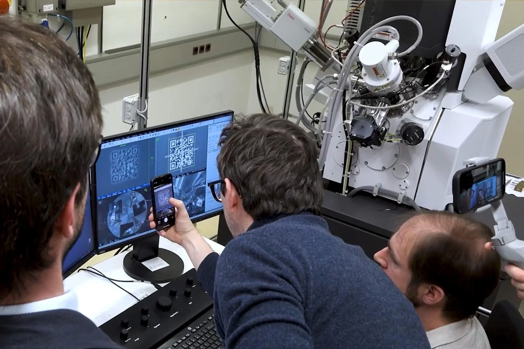 Команда во время успешной попытки установить мировой рекорд. Фото: TU Wien