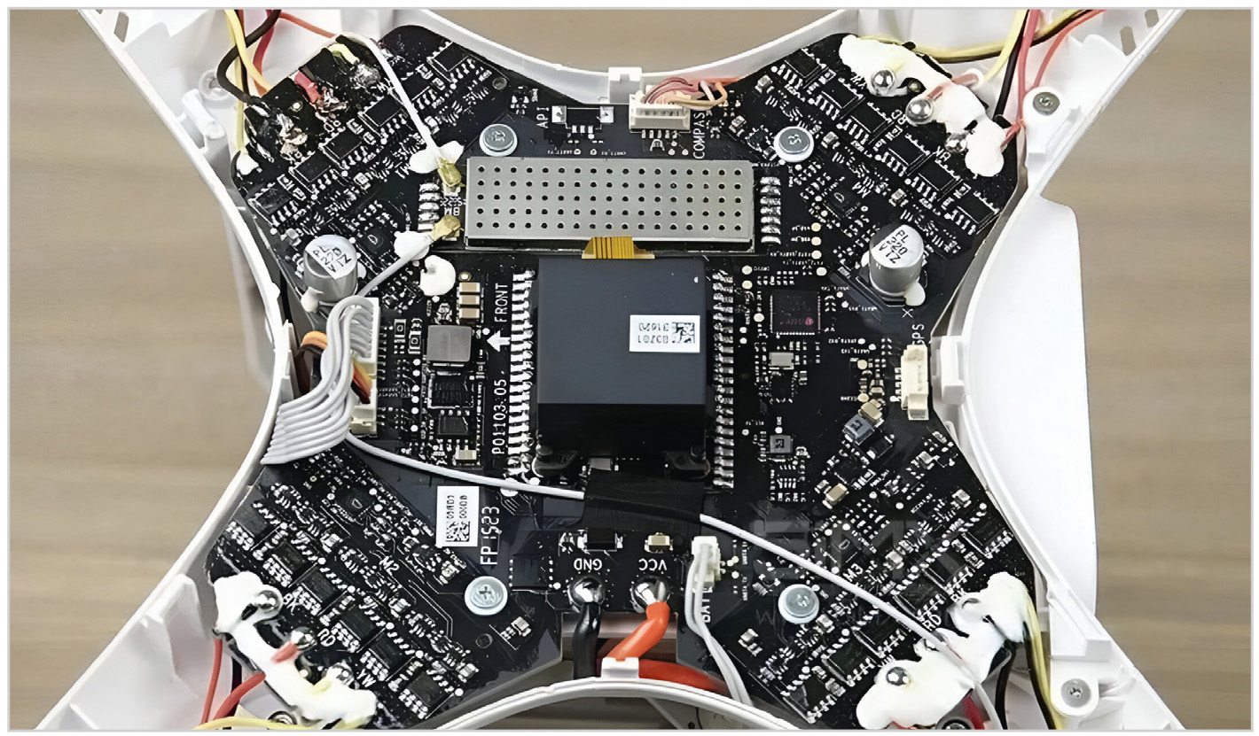Рис. 5. Вид на печатную плату дрона