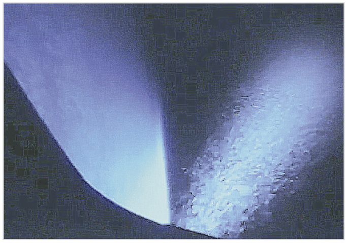 Рис. 10. Сброс технической воды из кабины шаттла STS-75